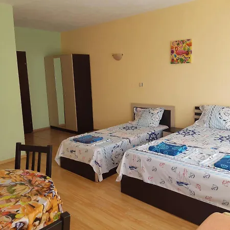 Kazlarov Casa de hóspedes Kiten (Burgas)