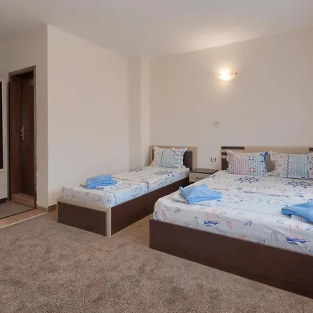 Kazlarov Penzion Kiten (Burgas)