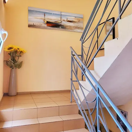 Kazlarov بيت ضيافة