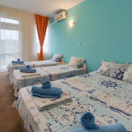 Kazlarov Pensjonat Kiten (Burgas)