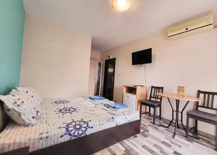 Kazlarov Casa de hóspedes *