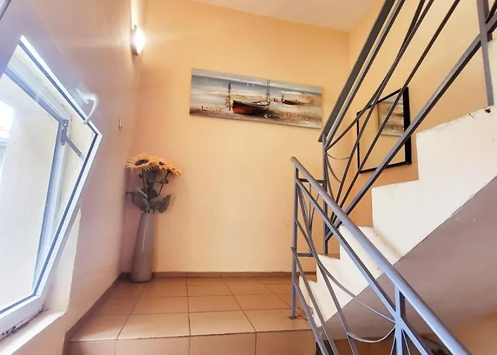 Kazlarov Casa de hóspedes *