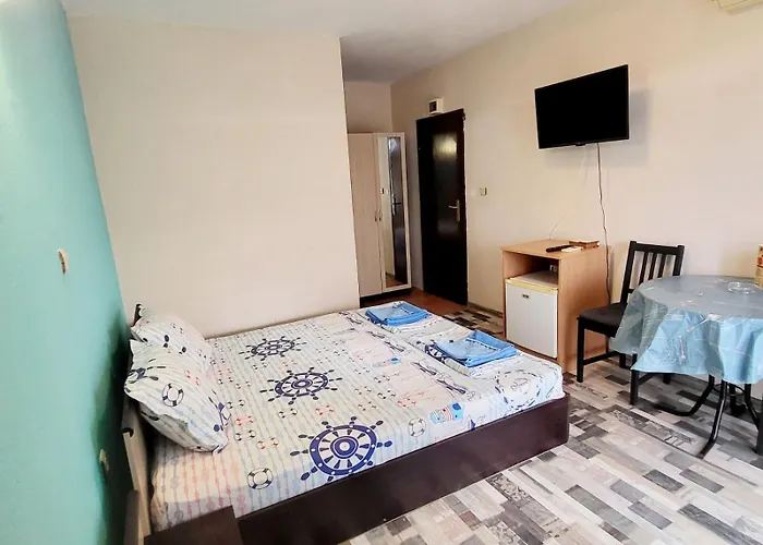 Kazlarov * Kiten (Burgas)