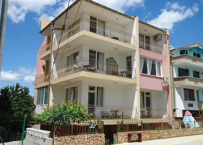 Casa de hóspedes Kazlarov